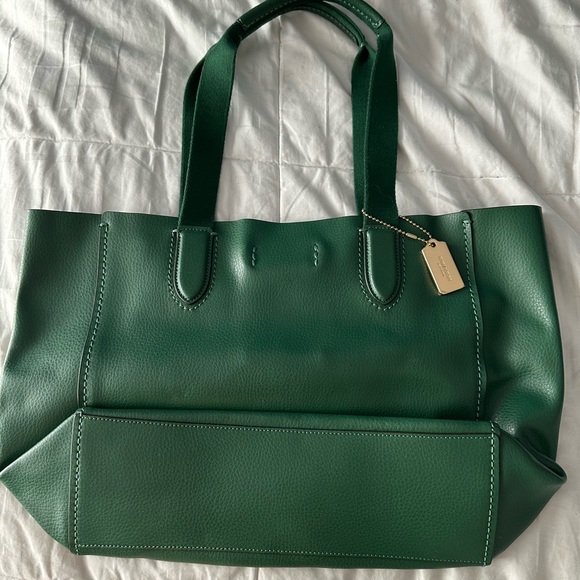 Green Coach Tote NWOT - Picture 3 of 5